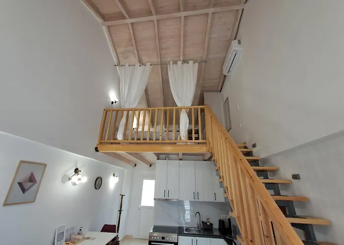 Loft Matina נאפפליו